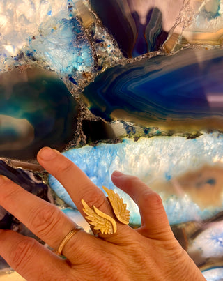 Mother Pearl angel adjustable ring